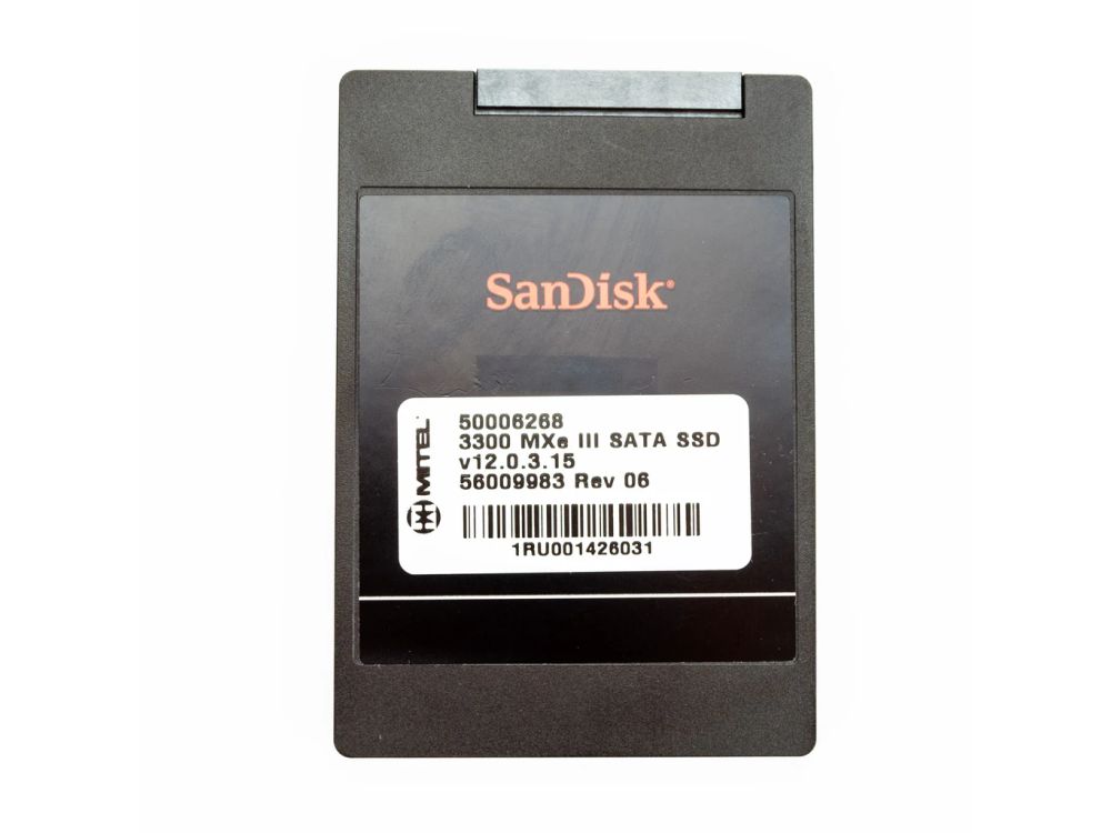 Afbeelding 3300 MXe III Controller SATA SSD